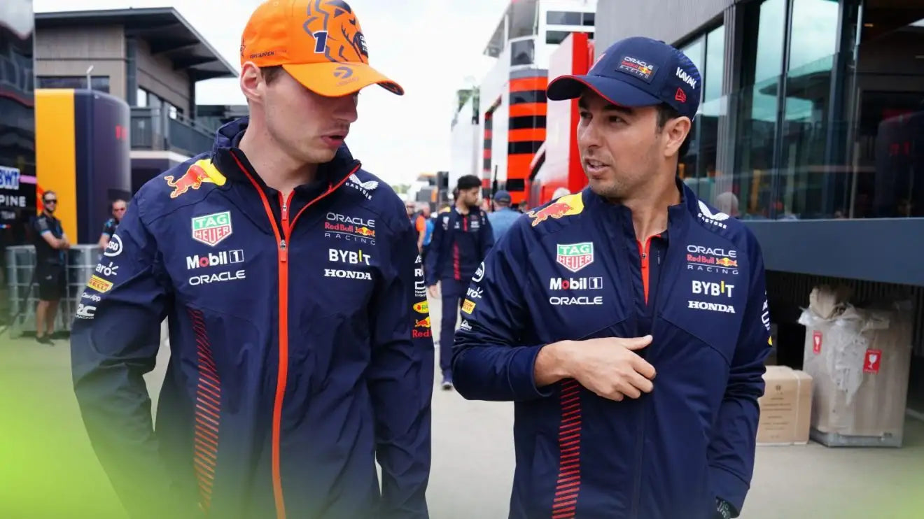 Red Bull Racing F1 Racewear &amp; Merchandise:
